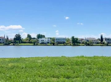 Terreno · 1018m² · Lote en Venta en Los Puentes, Nordelta