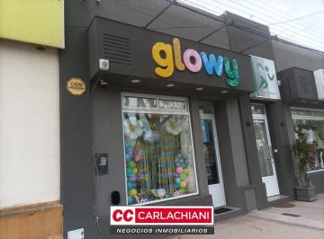 Local comercial · 1 Ambiente · Local en Las Parejas