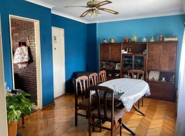 Departamento · 51m² · 3 Ambientes · Venta Semipiso 3 Ambientes Muy Luminoso | a 1 Cuadra de Estación Constitución y Universidades