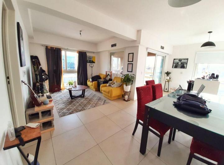 Departamento · 60m² · 2 Ambientes · 1 Cochera