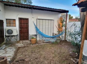 Departamento · 24m² · 1 Ambiente · Alquiler de Monoambiente con Jardín - Carrasco Sur
