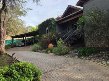 Casa · 300m² · 10 Ambientes · 4 Cocheras · Venta Casa en El Bosque