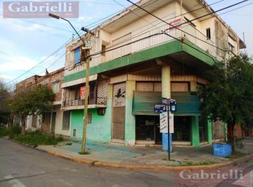 PH · 400m² · 6 Ambientes · 4 Cocheras · PH en Ituzaingó