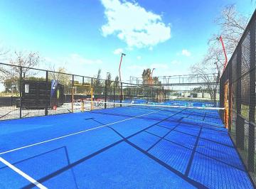 Casa de 5 ambientes, Escobar · Casa con Vista Al Lago - Barrio San Benito - Apta Estadías o Eventos (Hasta 60 Personas)