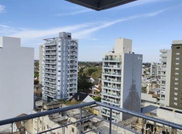 Departamento de 3 ambientes, Quilmes · Departamento de 3 Ambientes con Vista Panorámica Al Rio. Balcón Corrido. Cochera