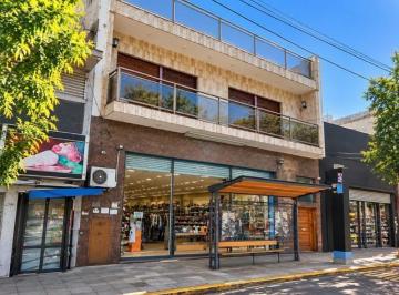 Local comercial · 317m² · 5 Ambientes · Local con Vivienda en Venta Ramos Mejía