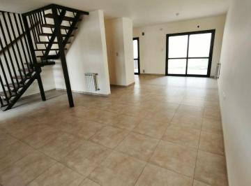 PH de 5 ambientes, Córdoba · Alquilo Duplex en Claros del Bosque