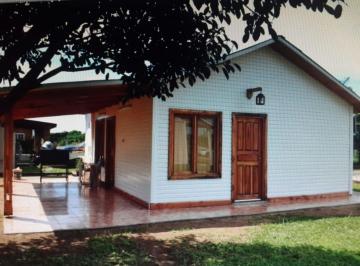Casa · 500m² · 2 Dormitorios · 3 Cocheras · Vendo 2 Casas en Rincón Santa Maria. Ituzaingo, Corrientes.