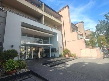 Departamento · 80m² · 3 Ambientes · 1 Cochera · Departamento en Alquiler de 3 Ambientes en Olivos