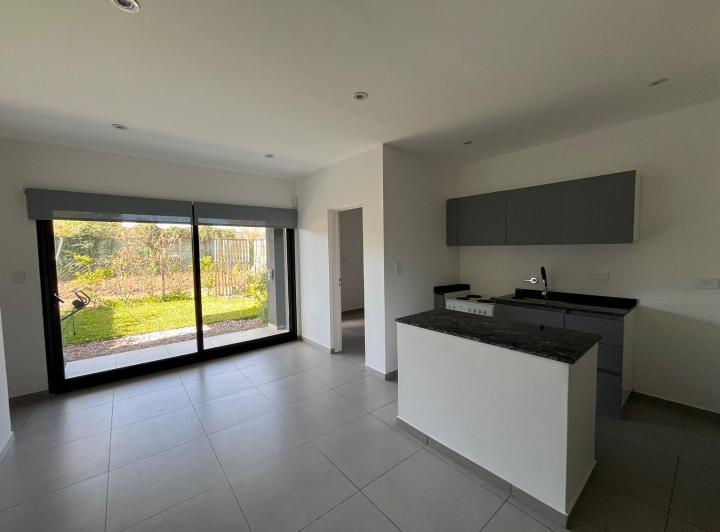 Departamento · 140m² · 4 Ambientes · 1 Cochera