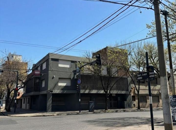 Local comercial · 120m² · 6 Ambientes