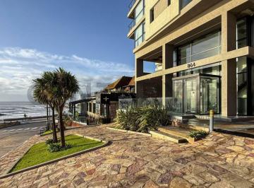 Departamento · 45m² · 1 Ambiente · 2 Cocheras · Venta Monoambiente Frente a Playa Varese Roque Suarez