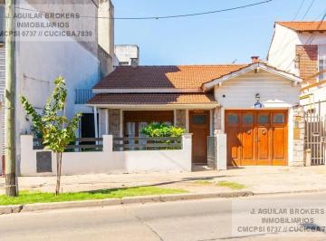 Casa · 125m² · 3 Ambientes · 1 Cochera · Casa en Ramos Mejia