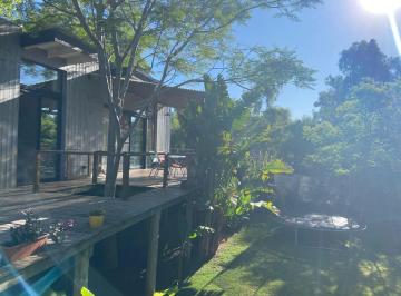 Casa · 200m² · 3 Dormitorios · Casa en El Tesoro