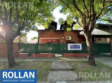 Casa · 207m² · 5 Ambientes · 3 Cocheras · Venta Casa Multifamiliar en Villa Adelina