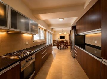 Departamento · 207m² · 8 Ambientes · 2 Cocheras · San Juan 2000 - Excepcional Depto. Tipo Dúplex 4 Dorm. - Rosario Centro