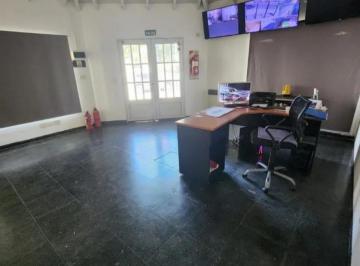 Edificio · 143m² · 4 Ambientes · Edificio Comercial en Venta - 4 Ambientes - Malvinas Argentinas