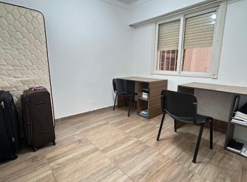 Casa · 125m² · 4 Ambientes · 1 Cochera · Casa 4 Ambientes en Venta en Paso del Rey Centro