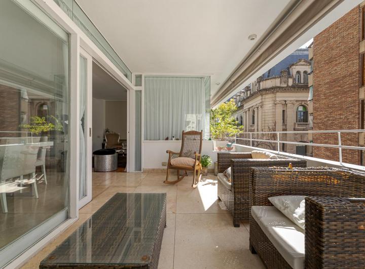 Departamento · 160m² · 5 Ambientes · 1 Cochera