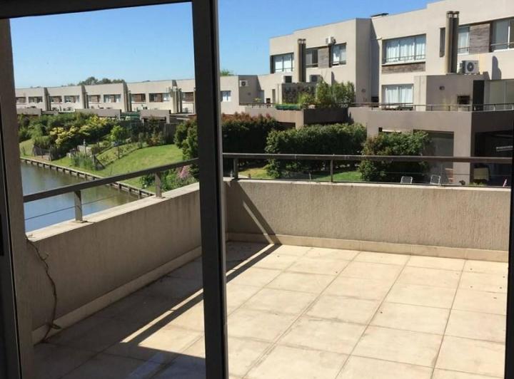 Departamento · 90m² · 1 Cochera