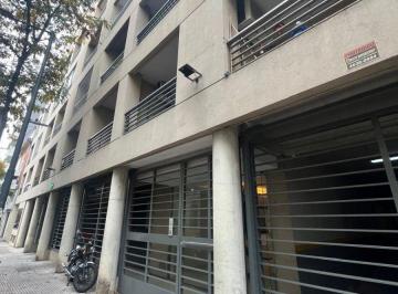 Departamento de 1 ambiente, Constitución · Monoambiente, Apto Prof. 42 m² Parrilla Propia, Balcon, Vig 24 Hs.
