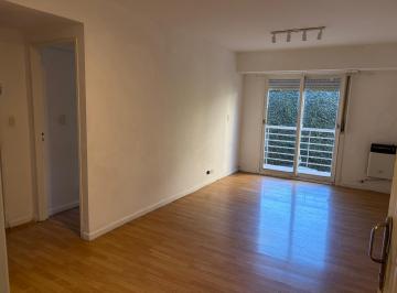 Departamento · 45m² · 2 Ambientes · 1 Cochera · Departamento en Alquiler en San Isidro (Barrio La Calabria)