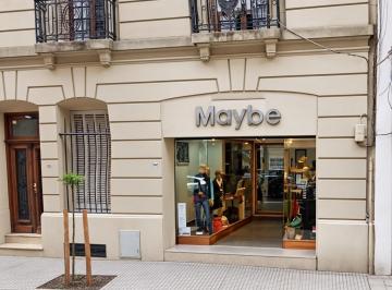 Local comercial · 164m² · Excelente Local en El Corazón de Recoleta