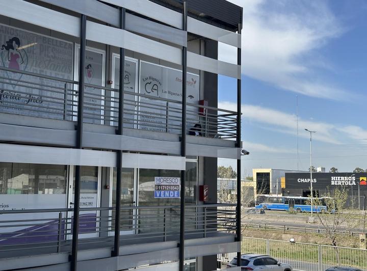 Local comercial · 71m² · 1 Ambiente