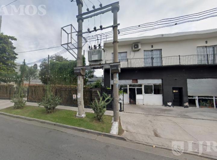 Depósito · 708m²