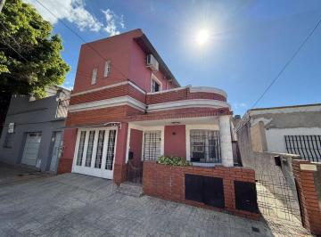 PH · 86m² · 5 Ambientes · 1 Cochera · PH 3 Amb en Venta Valentin Alsina con Departamento