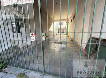 PH · 45m² · 2 Ambientes · 1 Cochera · PH en Venta Villa Sarmiento