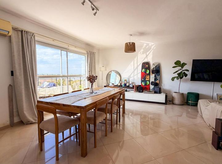 Departamento · 116m² · 5 Ambientes · 1 Cochera