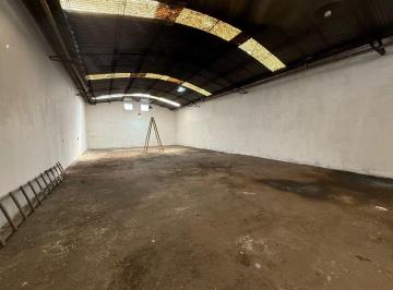 Bodega-Galpón de 2 ambientes, Berazategui · Galpón en Alquiler de 260 m² Ubicado en Berazategui Sobre Av 21.