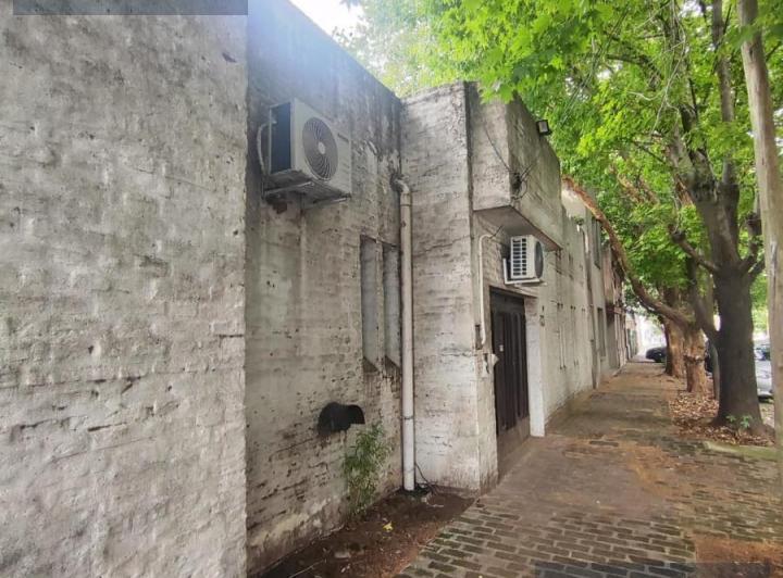 Local comercial · 221m² · 8 Ambientes