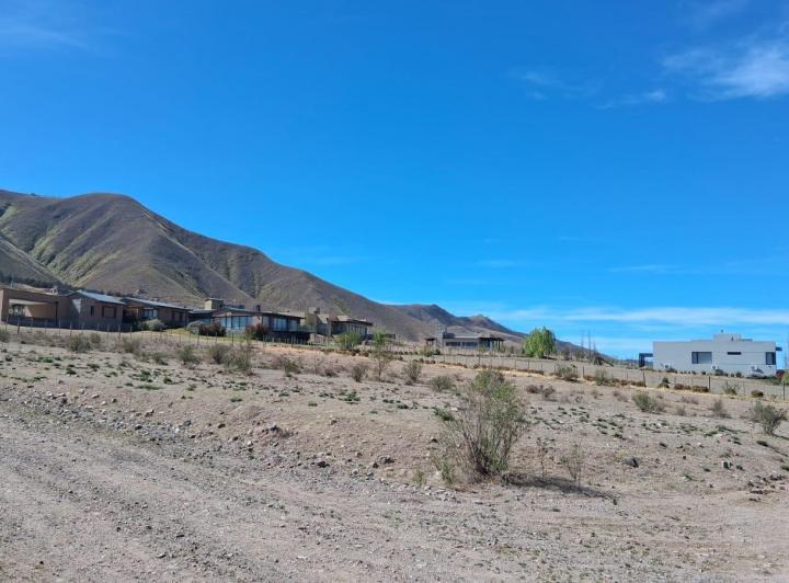 Terreno · 2409m²