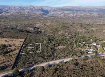 Terreno · 2400m² · Se Vende Terreno de 2.400 m² en Mina Clavero con Vista a Las Sierras