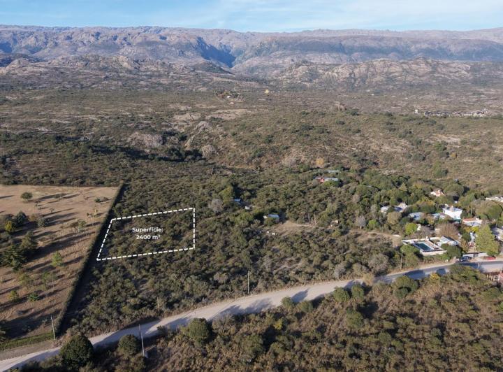 Terreno · 2400m²