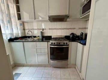 Departamento · 63m² · 3 Ambientes · Alquiler de Amplio y Luminoso 3 Ambientes Amoblado