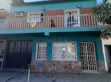 Casa · 309m² · 4 Dormitorios · Casa 309 m²