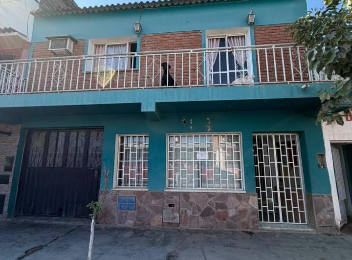 Casa · 309m² · 4 Dormitorios