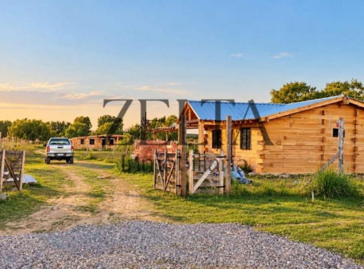 Casa · 200m² · 5 Ambientes