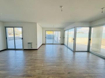 Departamento · 171m² · 2 Ambientes · 1 Cochera · Mediland Village - 2 Dorm. - Cochera - Amenities