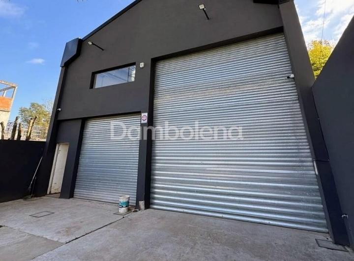 Depósito · 172m²