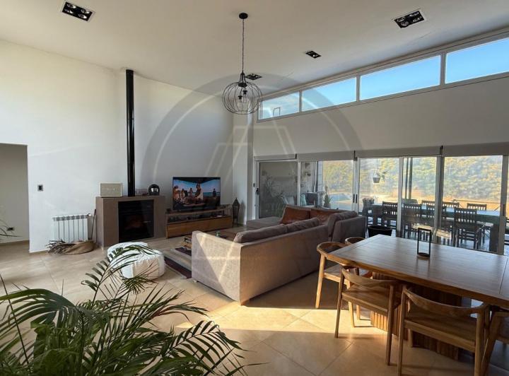 Casa · 141m² · 4 Ambientes