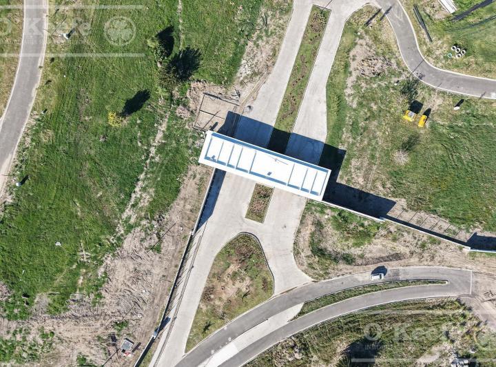 Terreno · 618m²