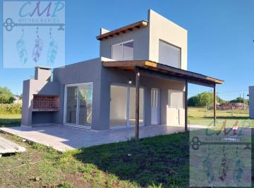 Casa · 100m² · 3 Ambientes · Complejo de Cabañas en Mar de Cobo