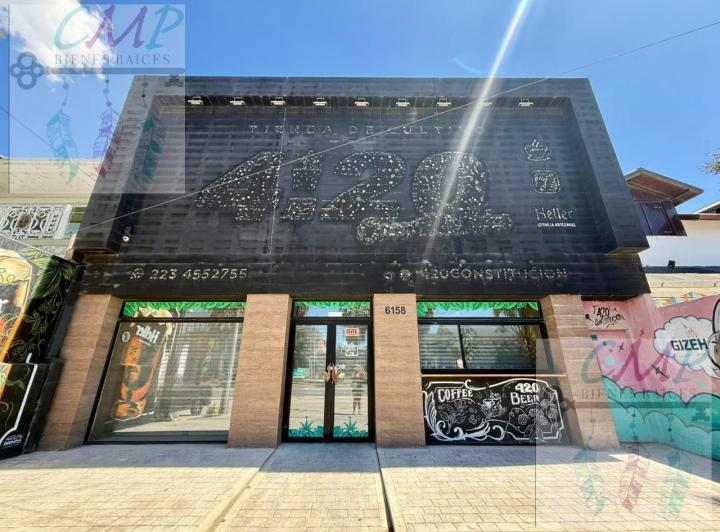 Local comercial · 240m² · 3 Ambientes