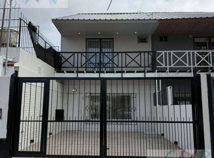 PH · 80m² · 4 Ambientes · 1 Cochera