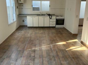 Departamento de 3 ambientes, Avellaneda · Departamento Interno 3 Ambientes en Sarandi