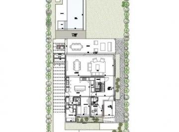 Casa · 292m² · 8 Ambientes · 1 Cochera · Casa - Carpinchos